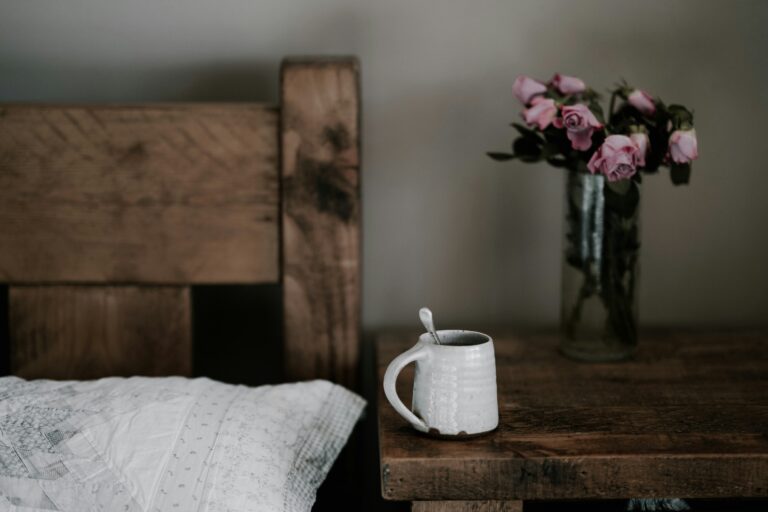 Bedtime Drinks for Hormone Balance: 2 Nightcaps to Support Better Sleep