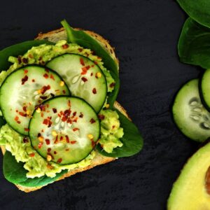 Simple balanced meal for perimenopause